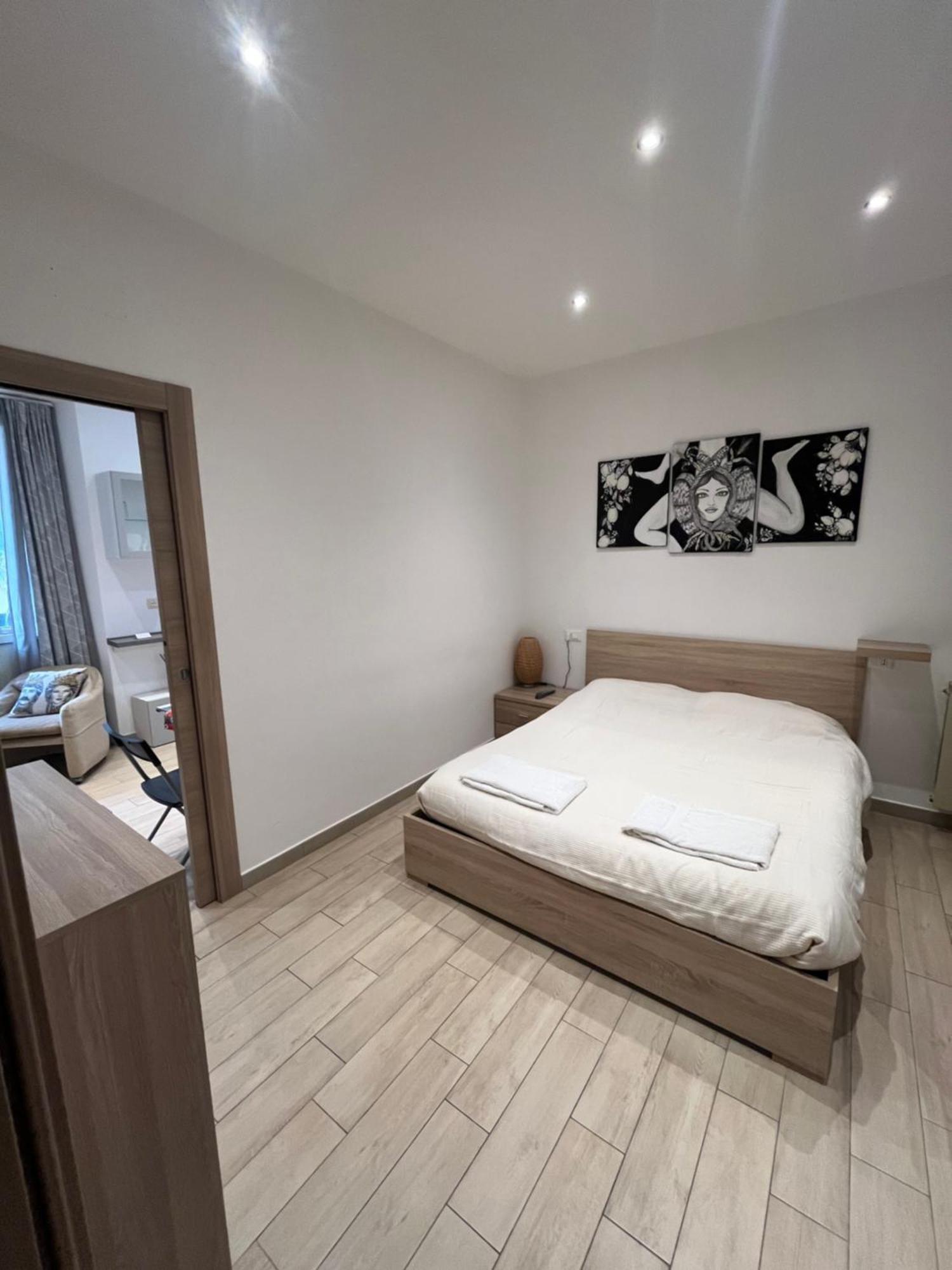 Avaja - Daria'S Apartment Таорміна Екстер'єр фото