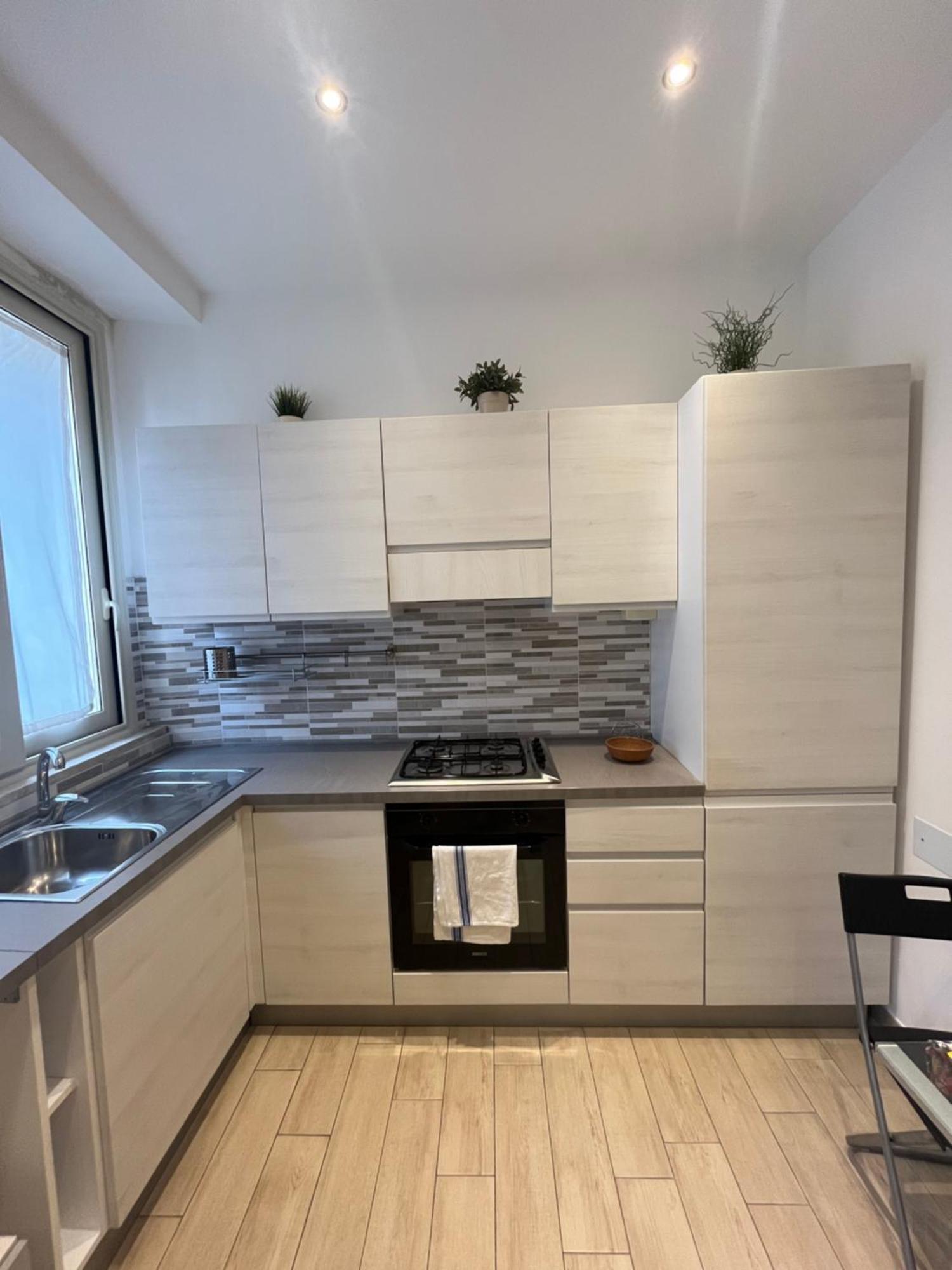 Avaja - Daria'S Apartment Таорміна Екстер'єр фото
